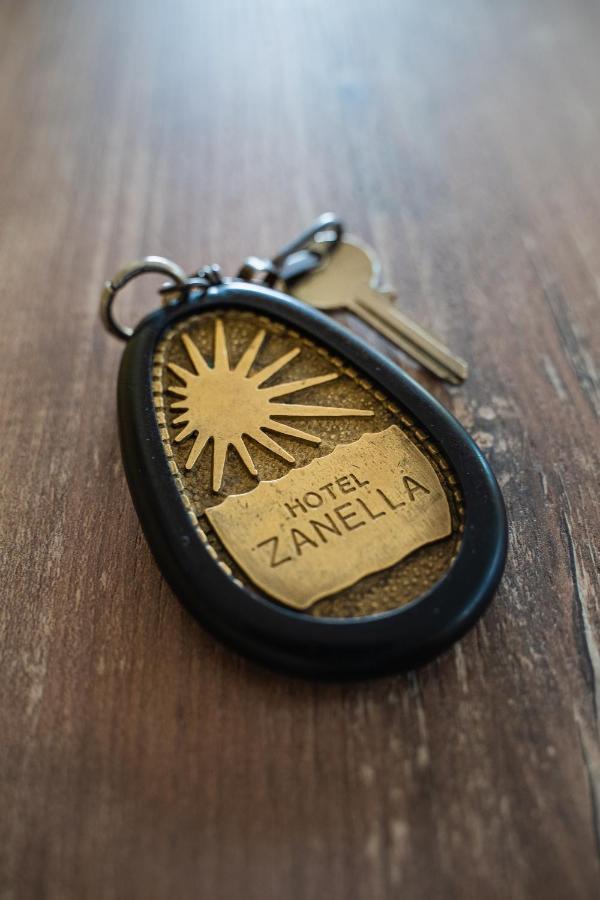 Hotel Zanella Cervia Exterior photo