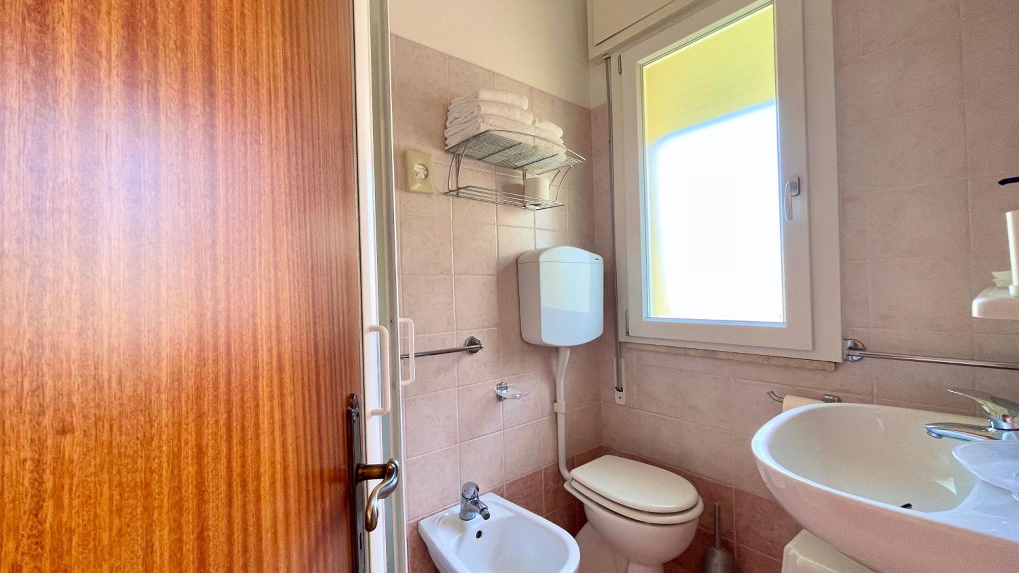 Hotel Zanella Cervia Exterior photo
